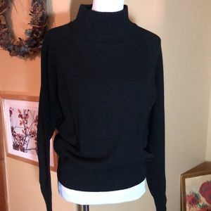 Vtg LAURA PETERSON Size EU 43 L/XL Crewneck Sweaters Lambswool/Angora/Rabbit EUC